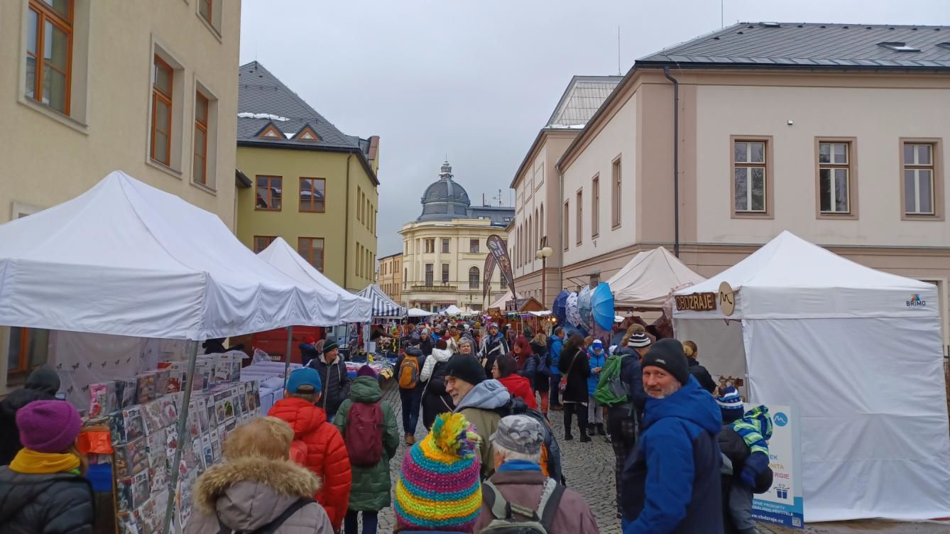 Jarmark świąteczny w Jilemnicach 01